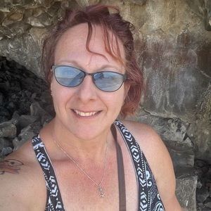 Meet your Posher, Renee